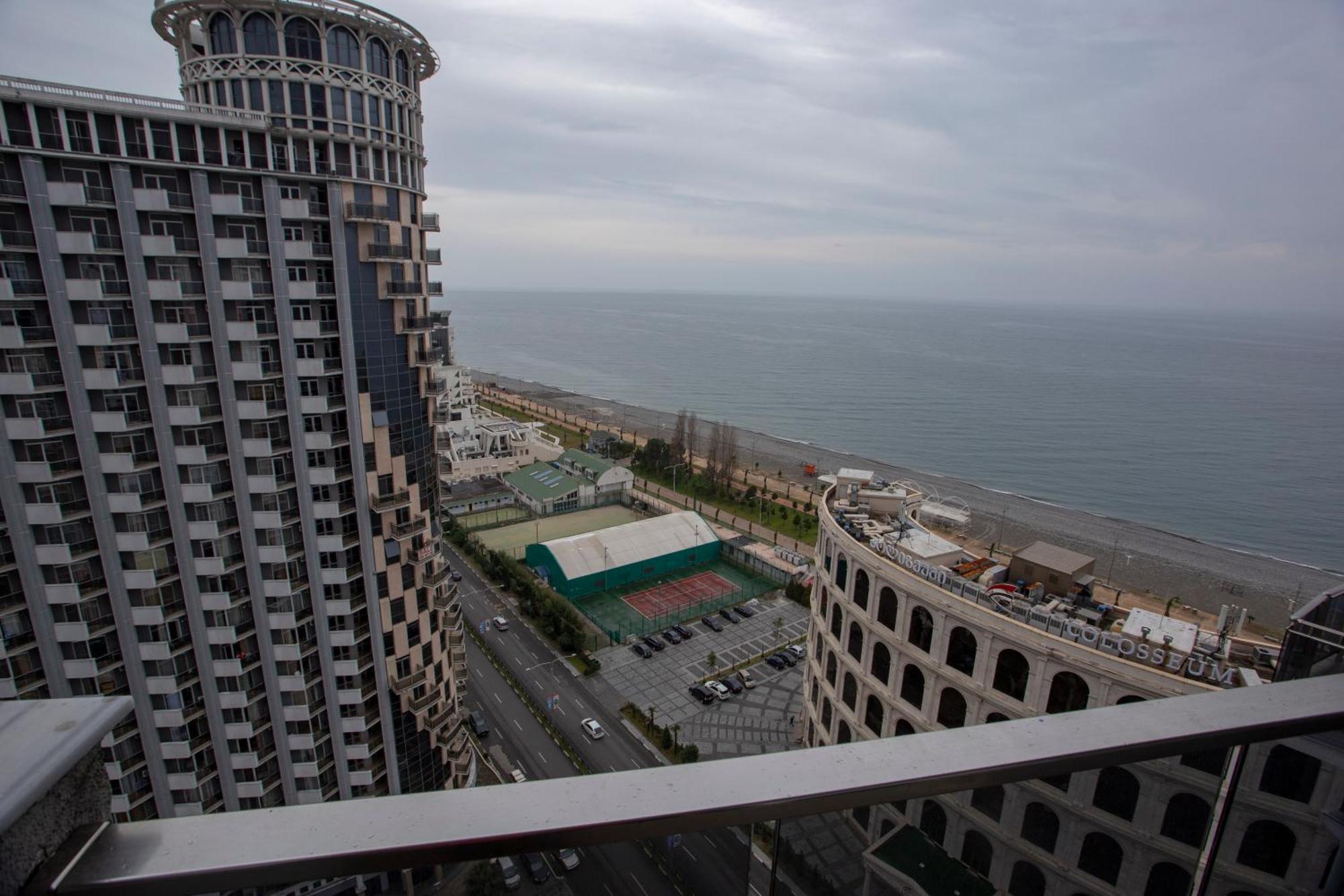 Apartamento Olympic Batumi Exterior foto