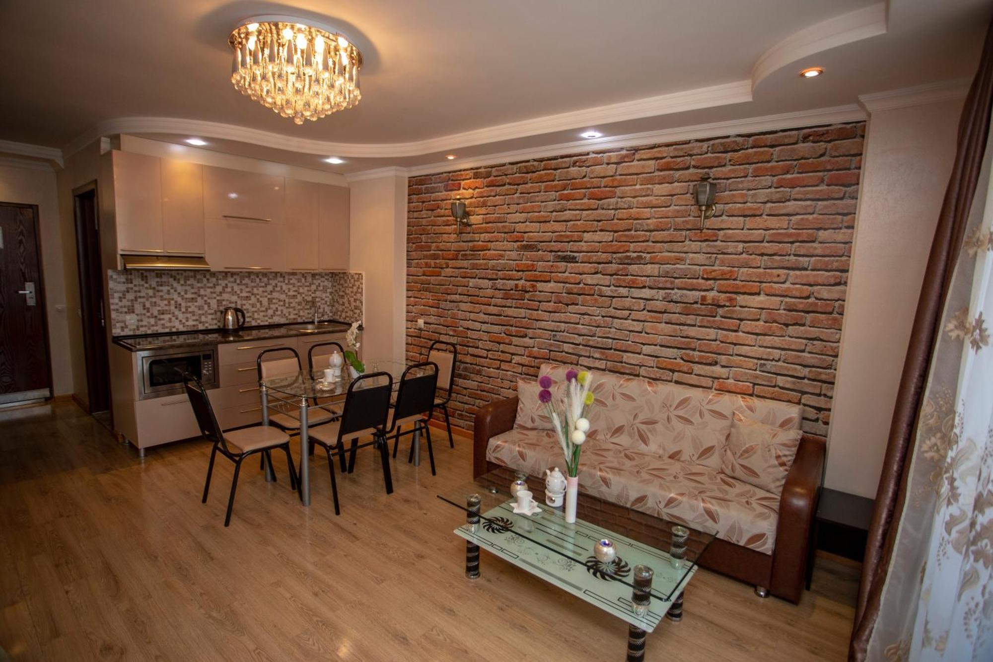 Apartamento Olympic Batumi Exterior foto